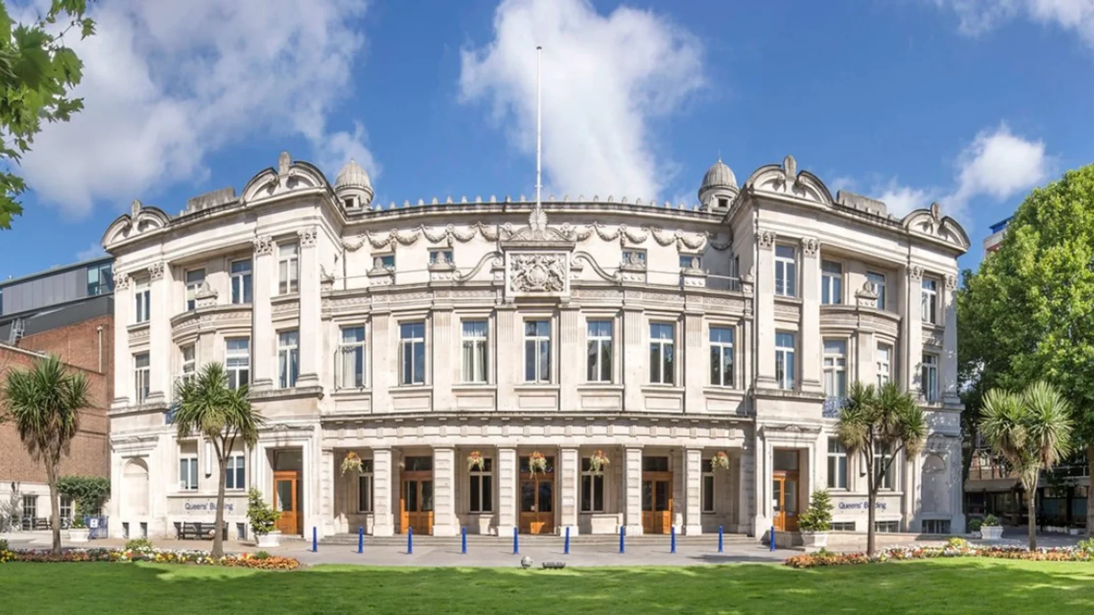 Queen Mary University of London Admissions 2026
